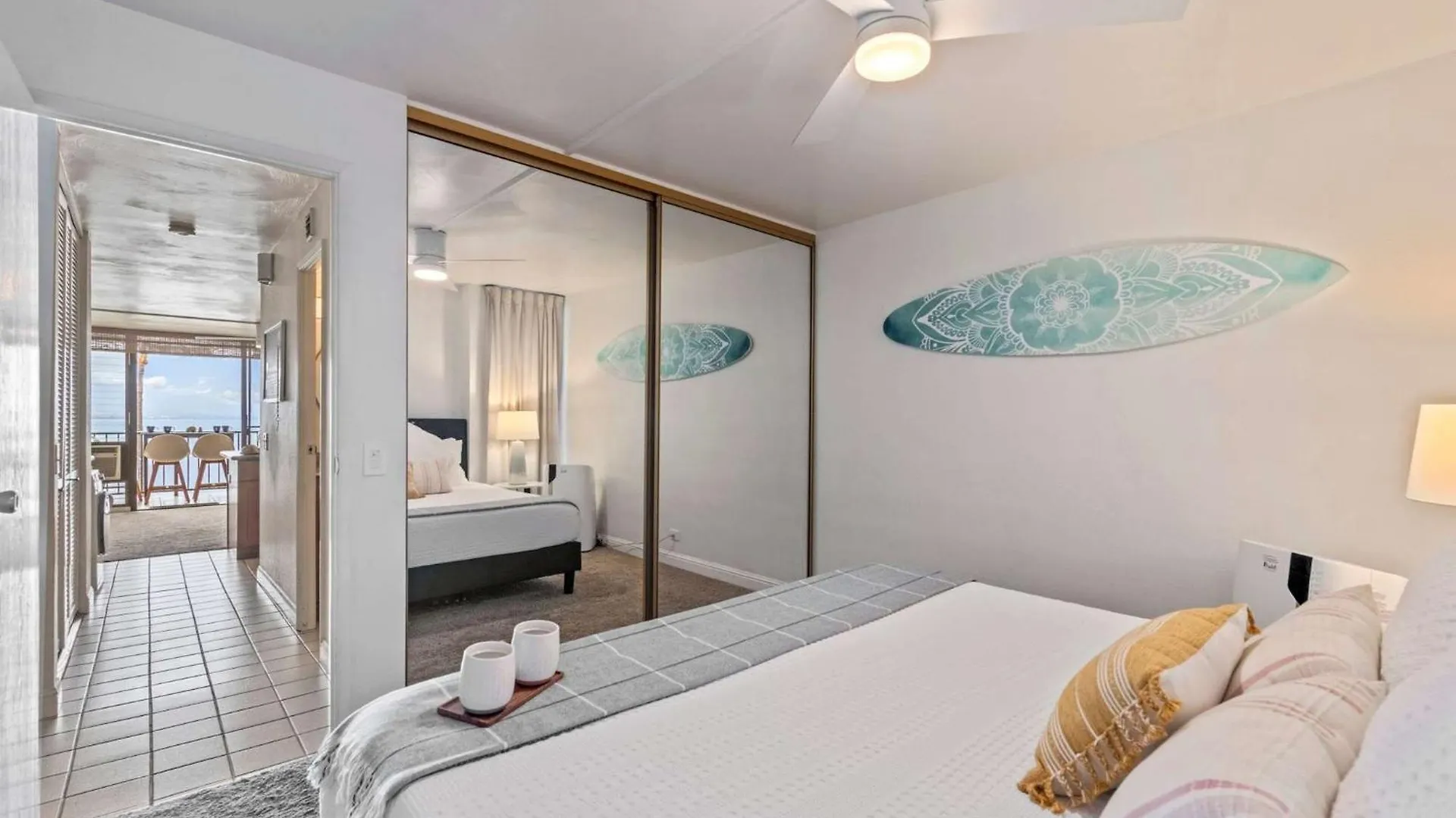 Oceanfront Condo With Heated Pool Hot Tub & Lanai Wailuku