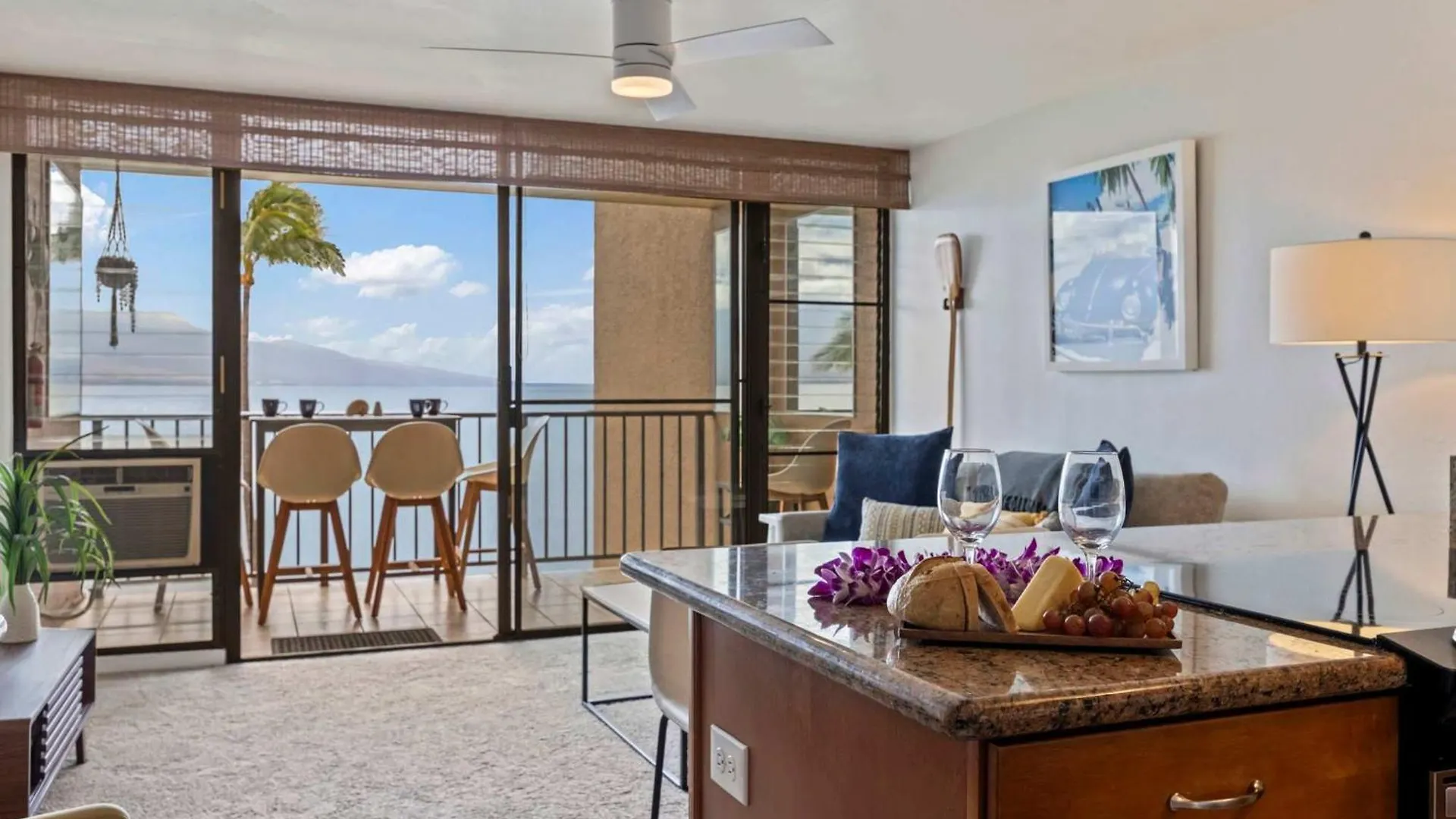 Oceanfront Condo With Heated Pool Hot Tub & Lanai Wailuku Holiday home